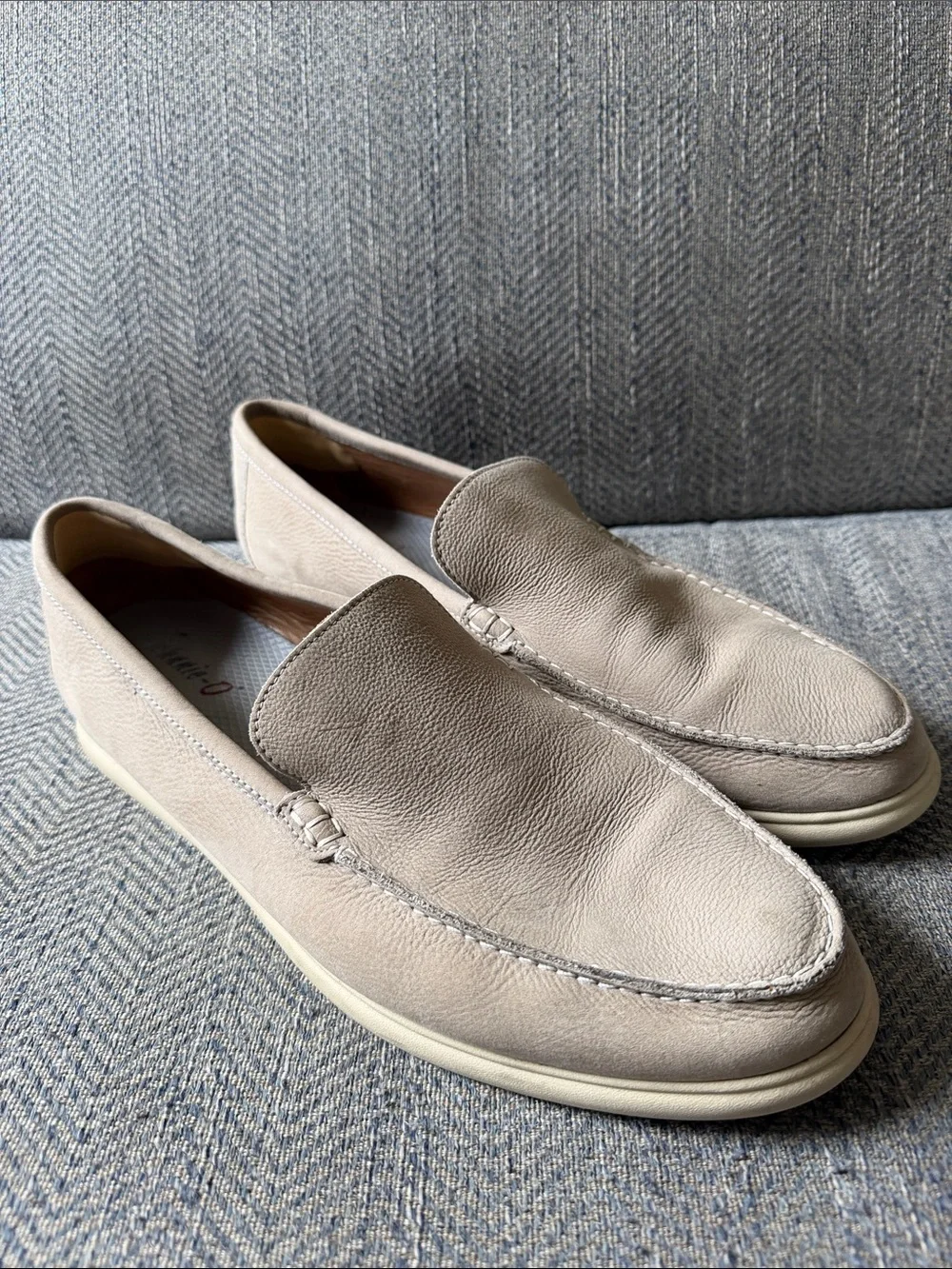 Johnnie O Malibu Men’s Tan Leather Moc Toe Loafers Size: 11.5 M
